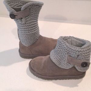 Ugg girls grey  boots size 13 (little kids)